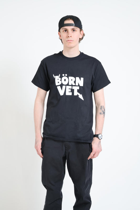 BORN VET SHORT SLEEVE - BLACK/WHITE